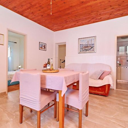 Holiday Home Neda Vela Luka Eksteriør billede