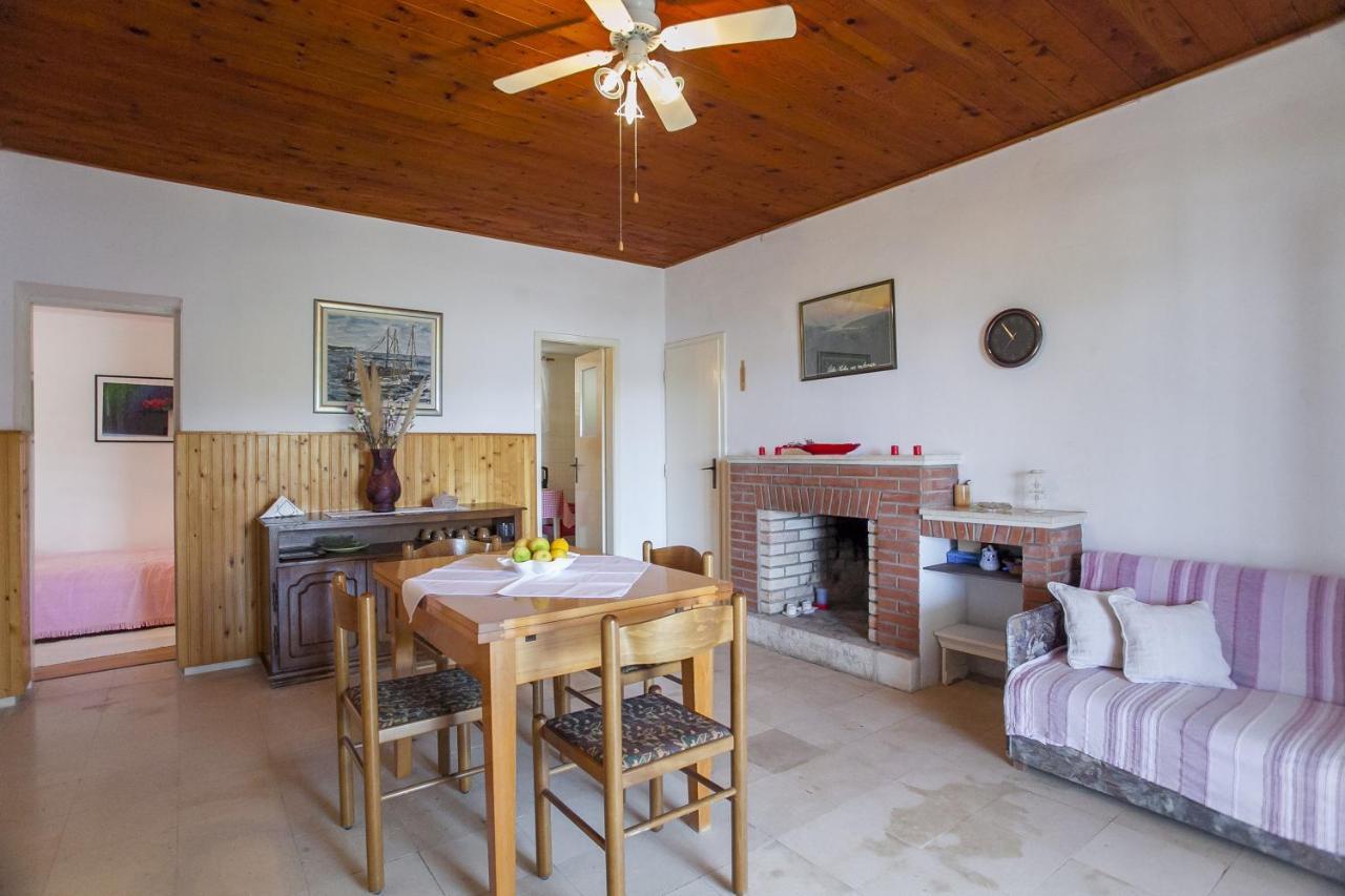 Holiday Home Neda Vela Luka Eksteriør billede